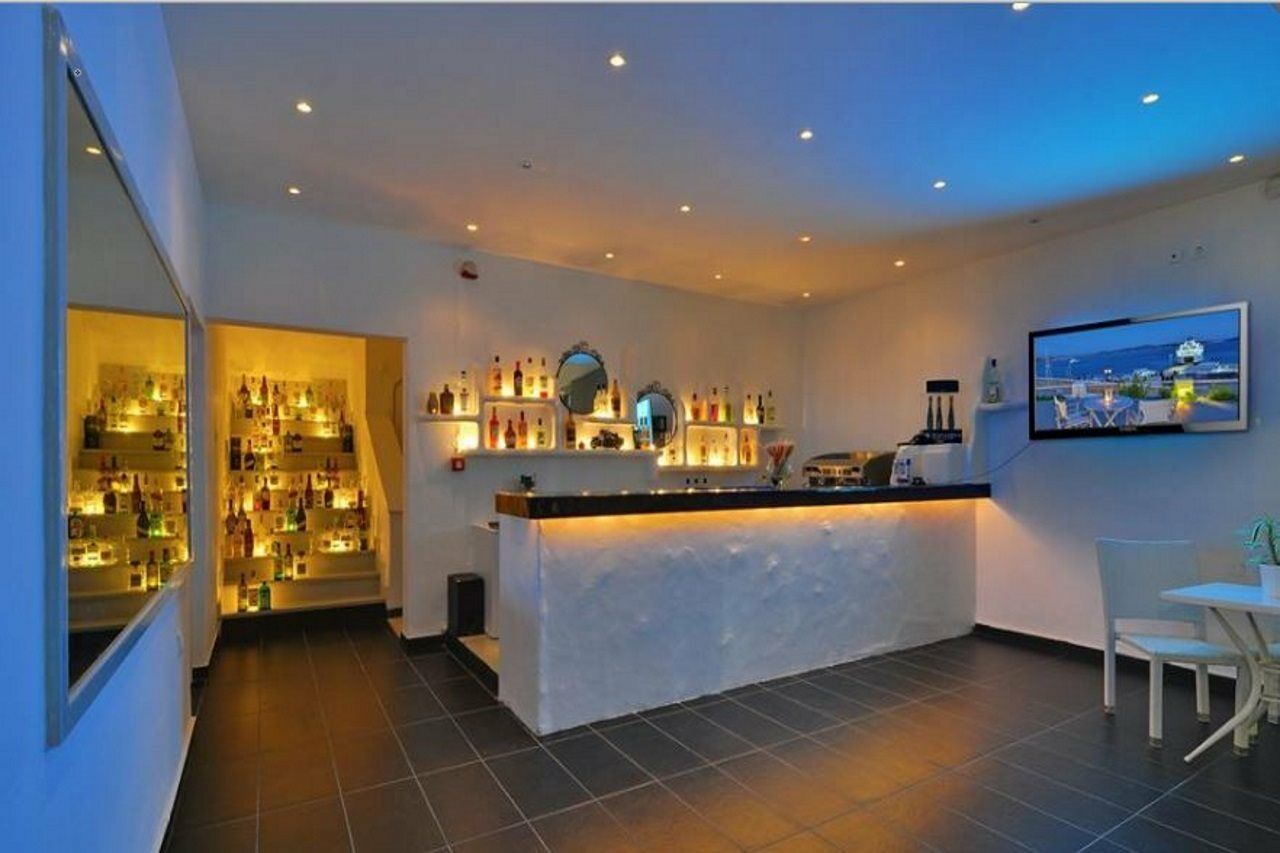 Hotel Adamas Dış mekan fotoğraf